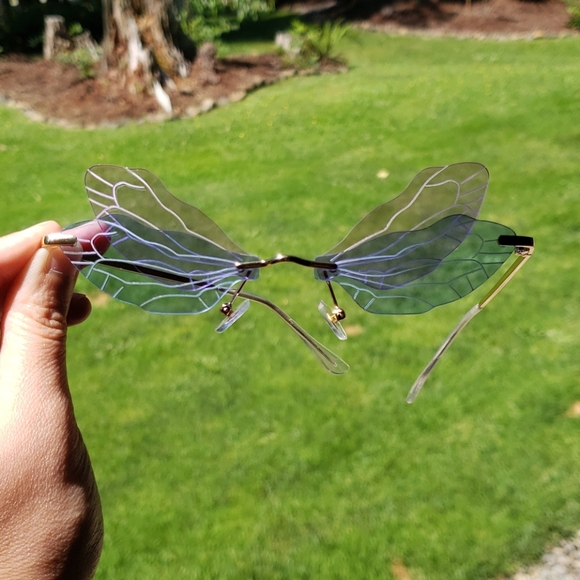 COPY - Double Dragonfly wing sunglasses: blue/purple - Picture 13 of 16